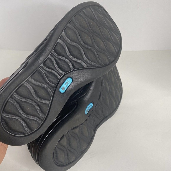 Bzees Nugget Women Sz 7 M Slip On Wedge Loafer Sneaker Shoe Flats Black Comfort - Picture 8 of 9